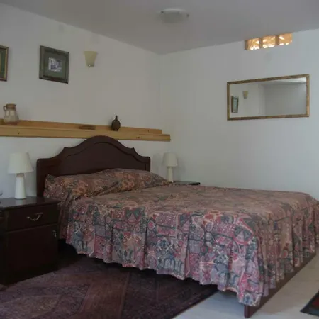 Trianda Filia & Courtyard 別荘 Agios Lavrentios